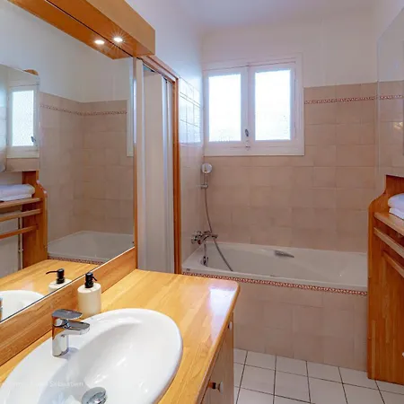 Appartement Lumineux Plein Centre Chambéry