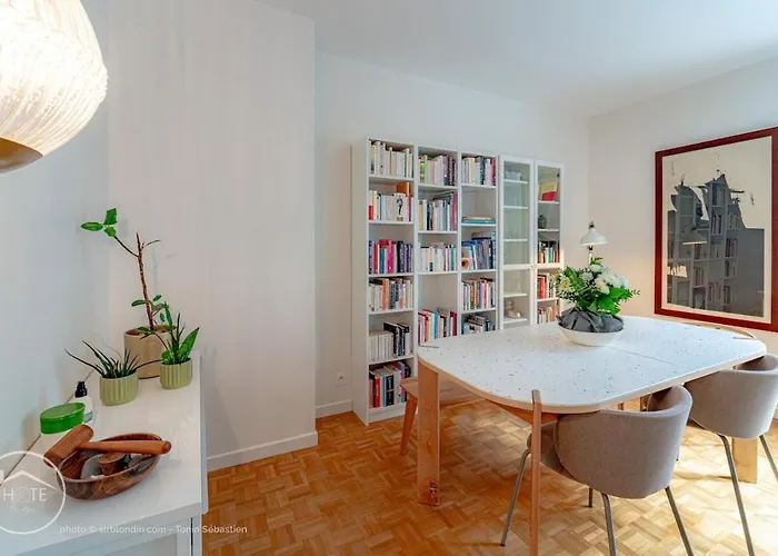 Lumineux Plein Centre דירה שאמברי